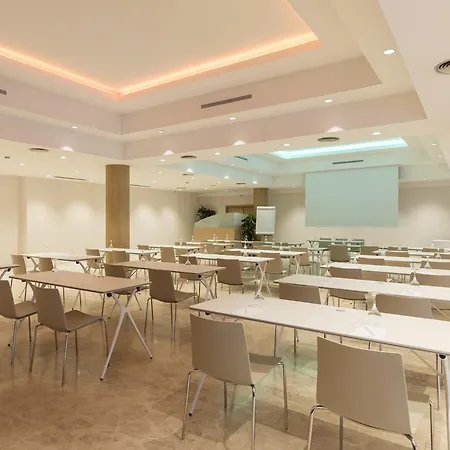 Catalonia Gran Verdi Hotel